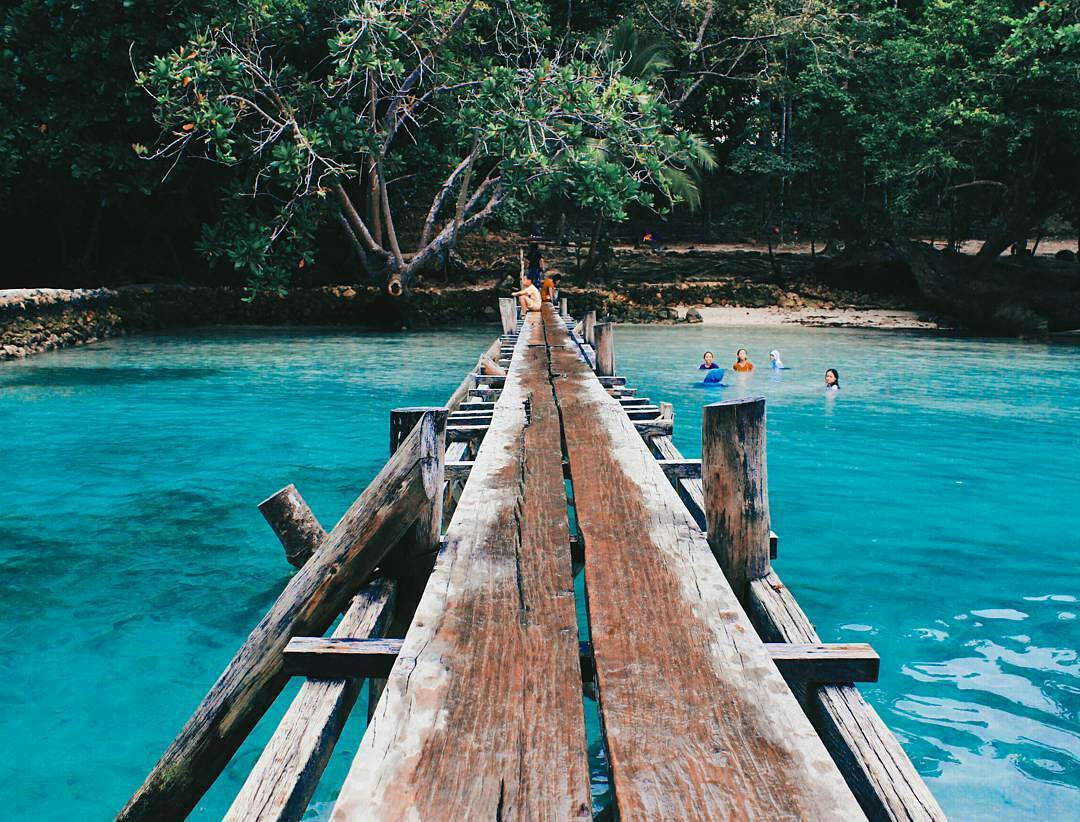 Keindahan Pantai Teduang, Sulawesi Tengah | Travelling Indonesia