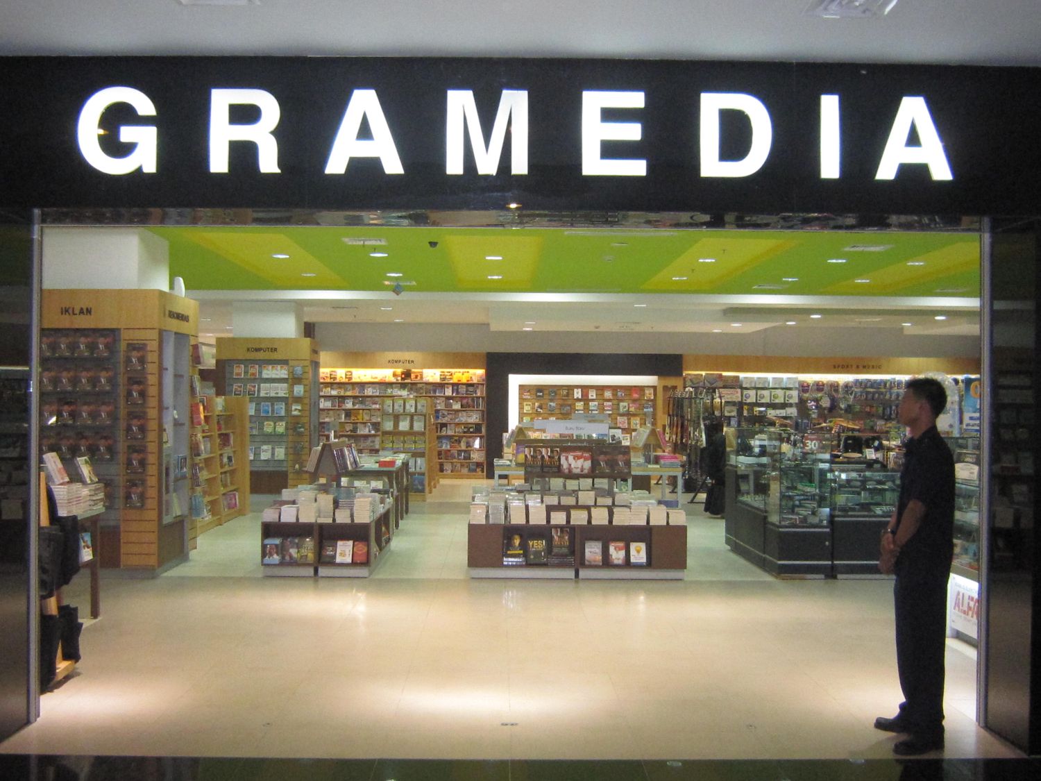  Gramedia  Sumatera Community