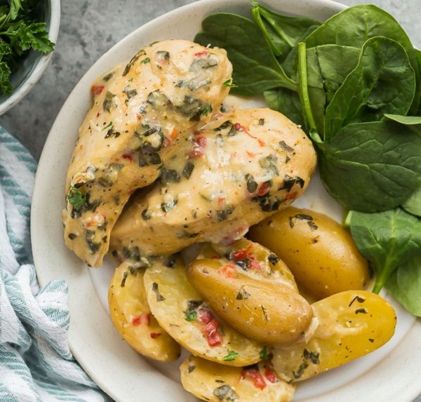 Italian Crockpot Chicken and Potatoes Italian Crockpot Chicken and Potatoes