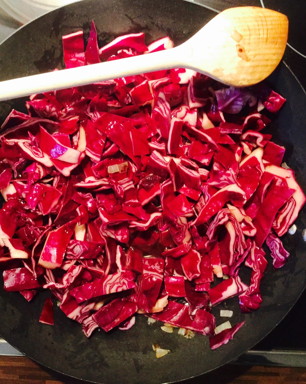 Homemade Vegan Red Cabbage Recipe - CBYJ