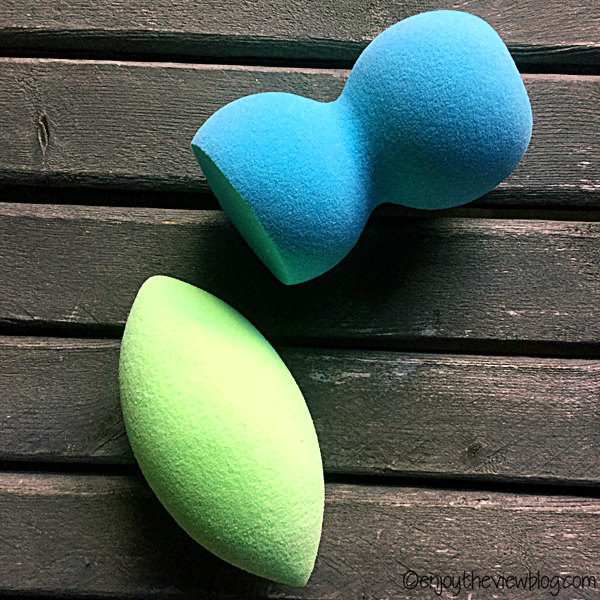 The Easy (and Inexpensive) Way to Clean Your Blending Sponges {enjoy