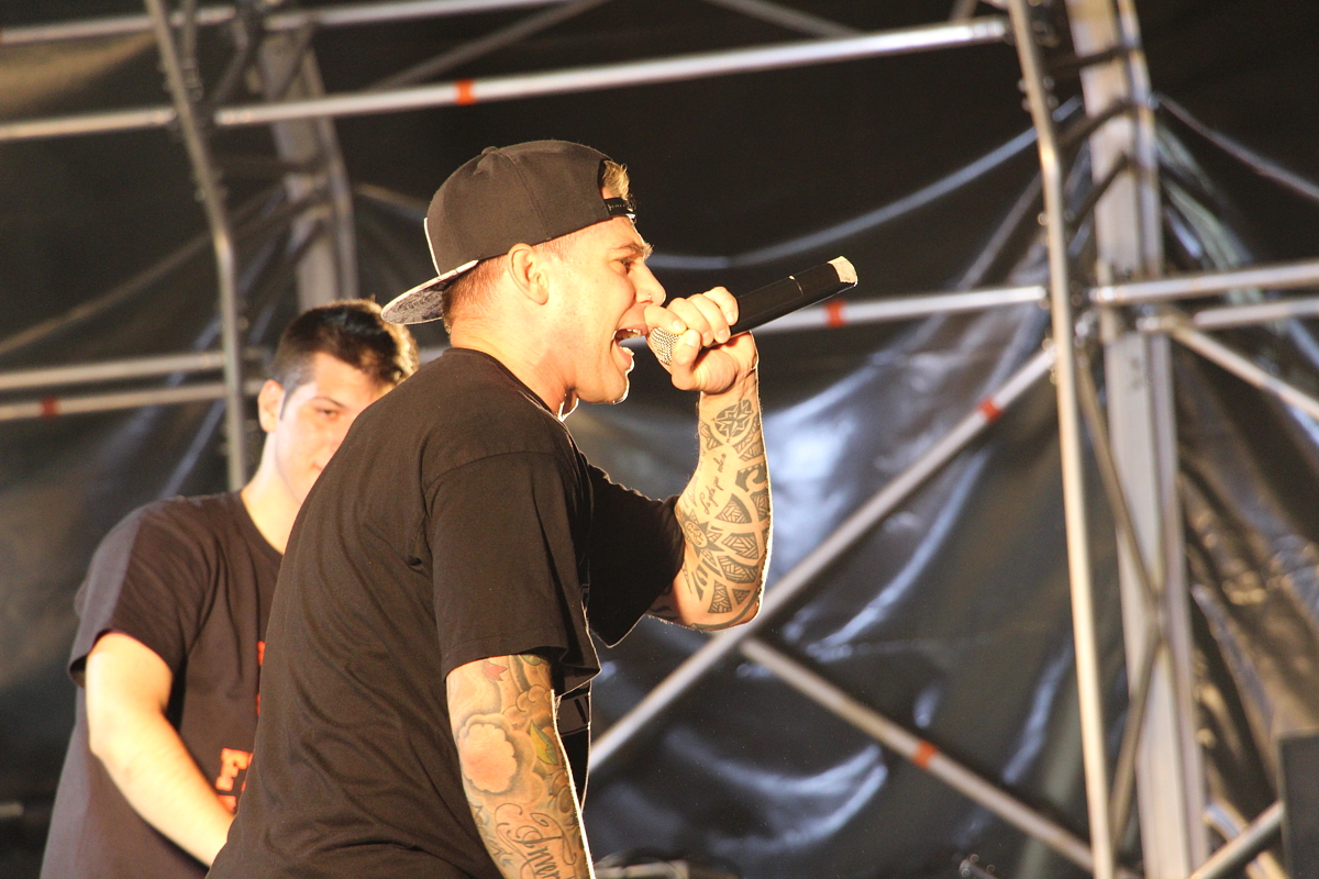 El festival hip hop de Invert lleva a Herriko Plaza a cientos de ...