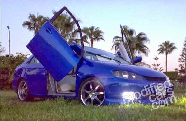 Modifikasi mobil sedan sport Toyota Corolla Gambar Modifikasi mobil sedan sport Toyota Corolla