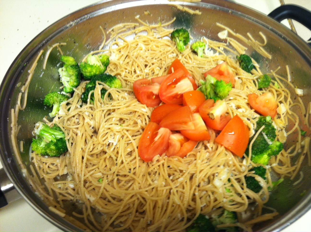 Good Morning, Sweetums. Easy and Healthy Lemon Garlic Pasta