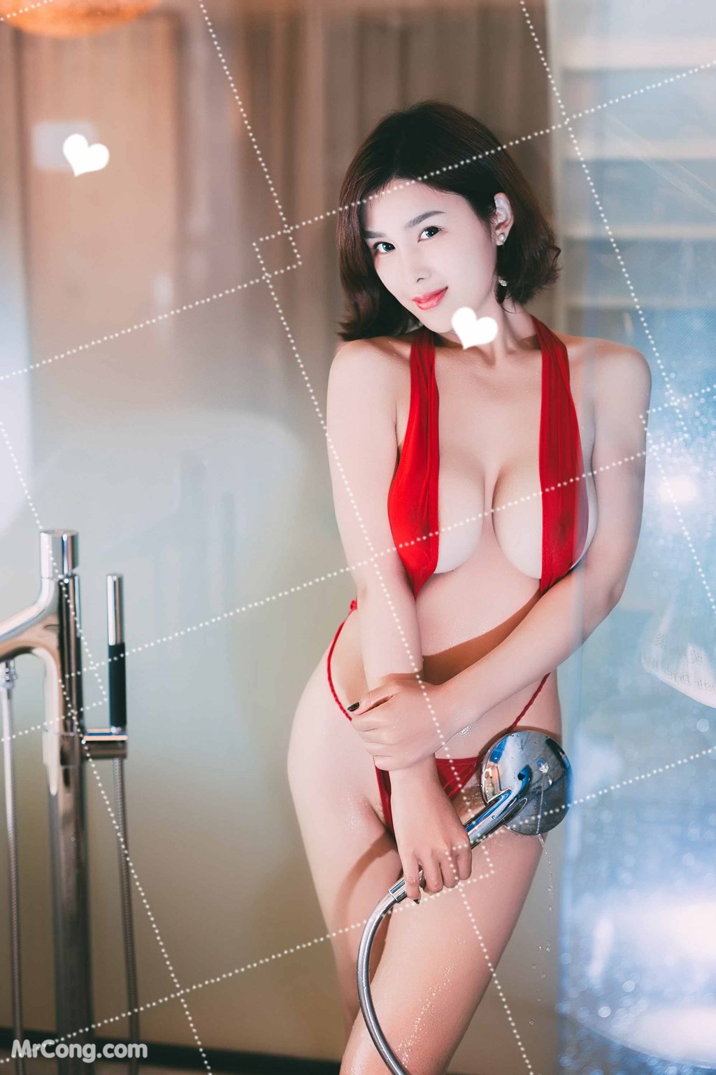 Beautiful Yan Pan Pan (闫 盼盼) shows off round breasts with bikini straps (52 pictures)
