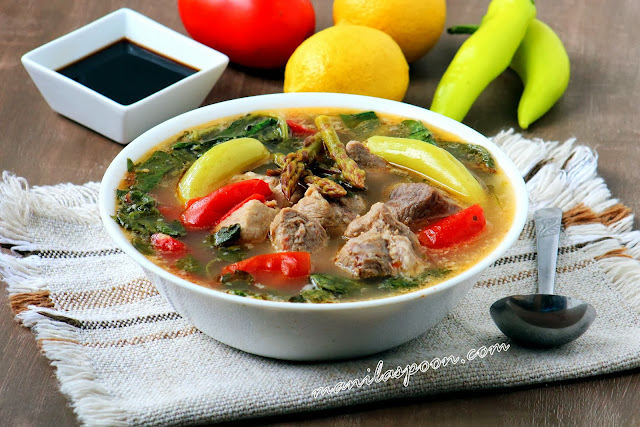 Gluten-free, low-carb and paleo-friendly is this delicious lemony pork soup with asparagus and spinach! The fresh lemon juice adds freshness and tang to this protein-packed soup. (Sinigang na Baboy)