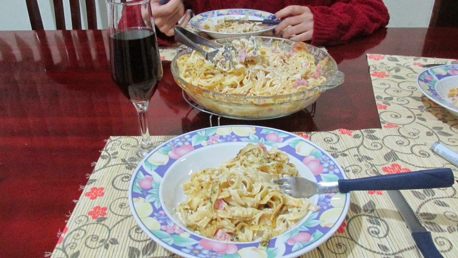 EU SOU DONA DE MIM: RECEITA: MACARRÃO COM PRESUNTO E QUEIJO