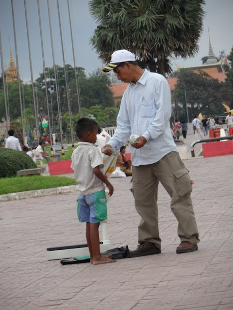 Visitar PHNOM PENH, as ruas esquecidas de uma capital imperial | Cambodja