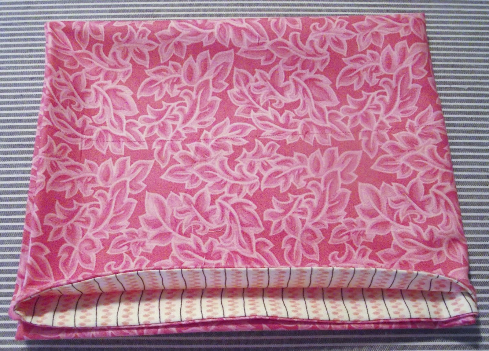 Sara vs. Sarah Crochet Edge Pillowcase Tutorial Part 1