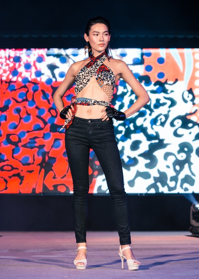 名模徐蔚晴 「織耕」花樣年華時裝秀 開場 Vintine Fashion Show 2016 in Tainan Cultural & Creative Park -1