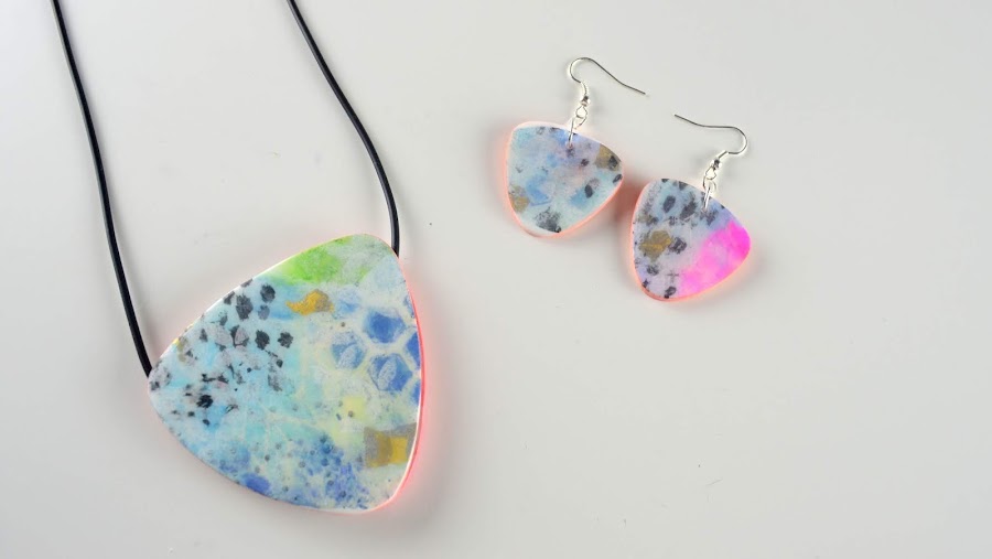 collar mixed media arcilla polimérica