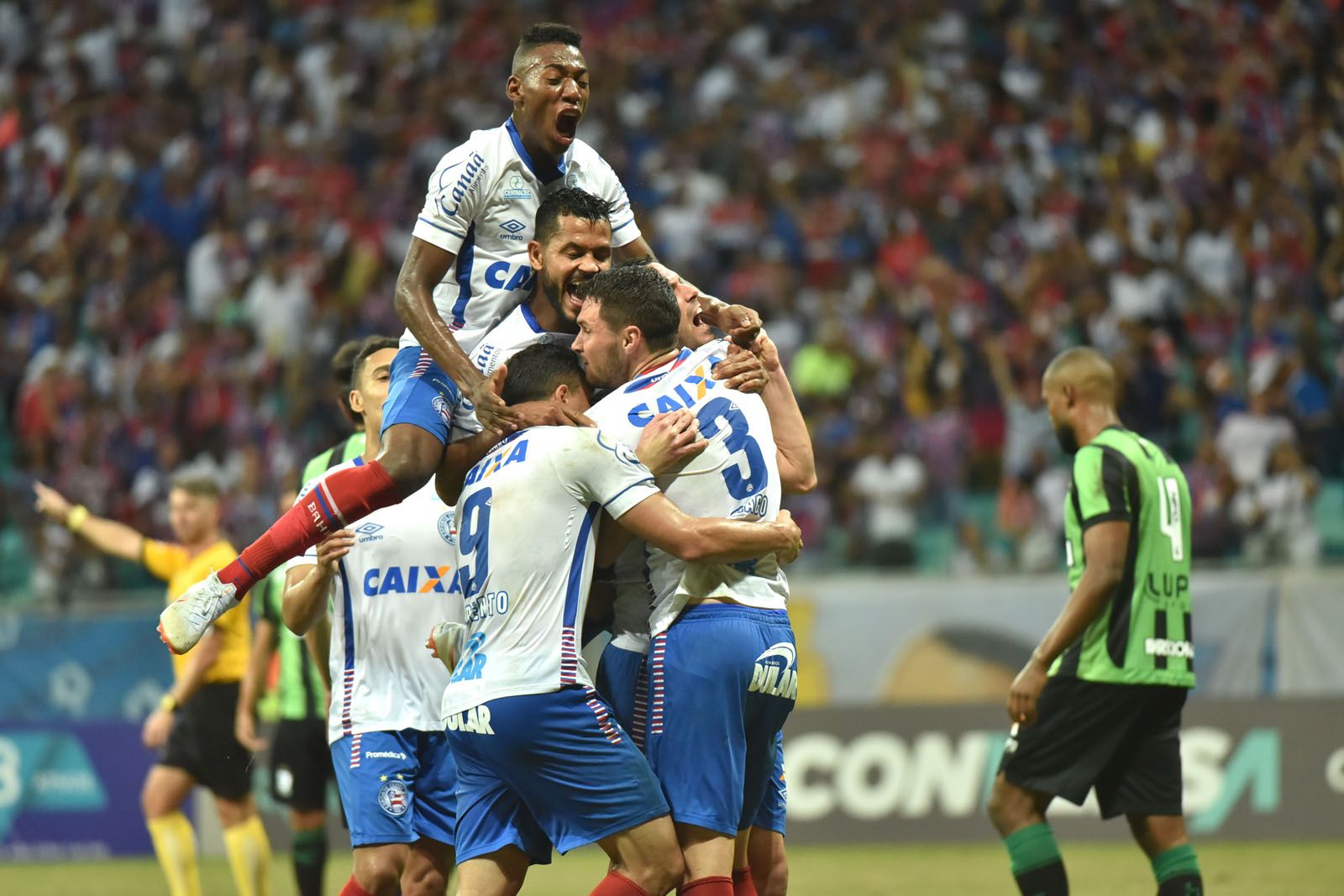 Bahia bate o América-MG e volta a vencer depois de quatro jogos