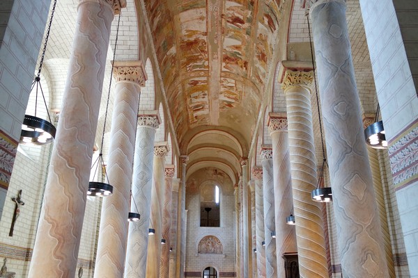 vienne france saint-savin abbaye fresques