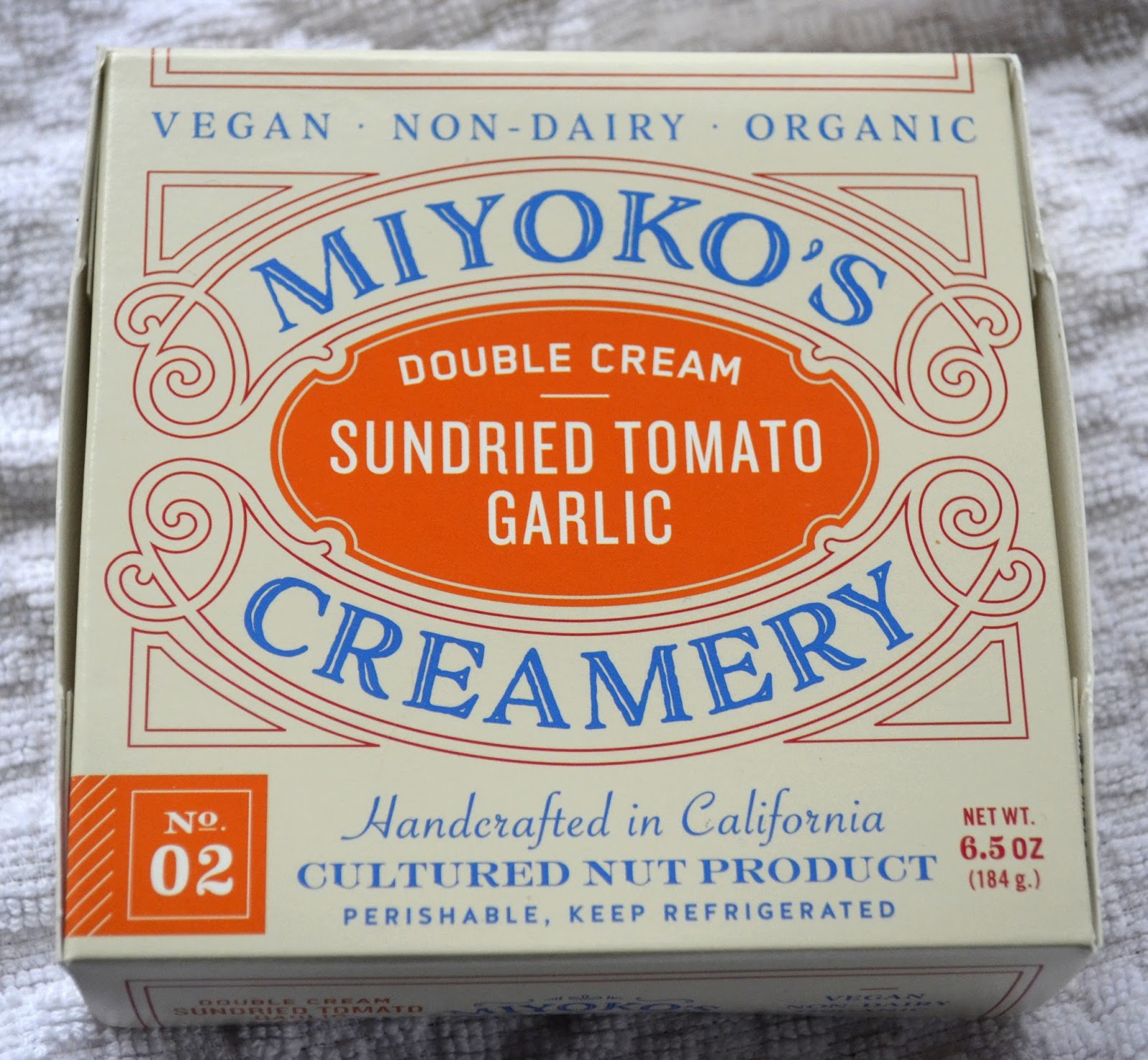 With Kale on Top! Miyoko's Creamery Double Cream Sundried Tomato Garlic