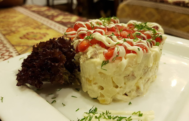 azerbaijan baku good best restaurants eat firuze salad