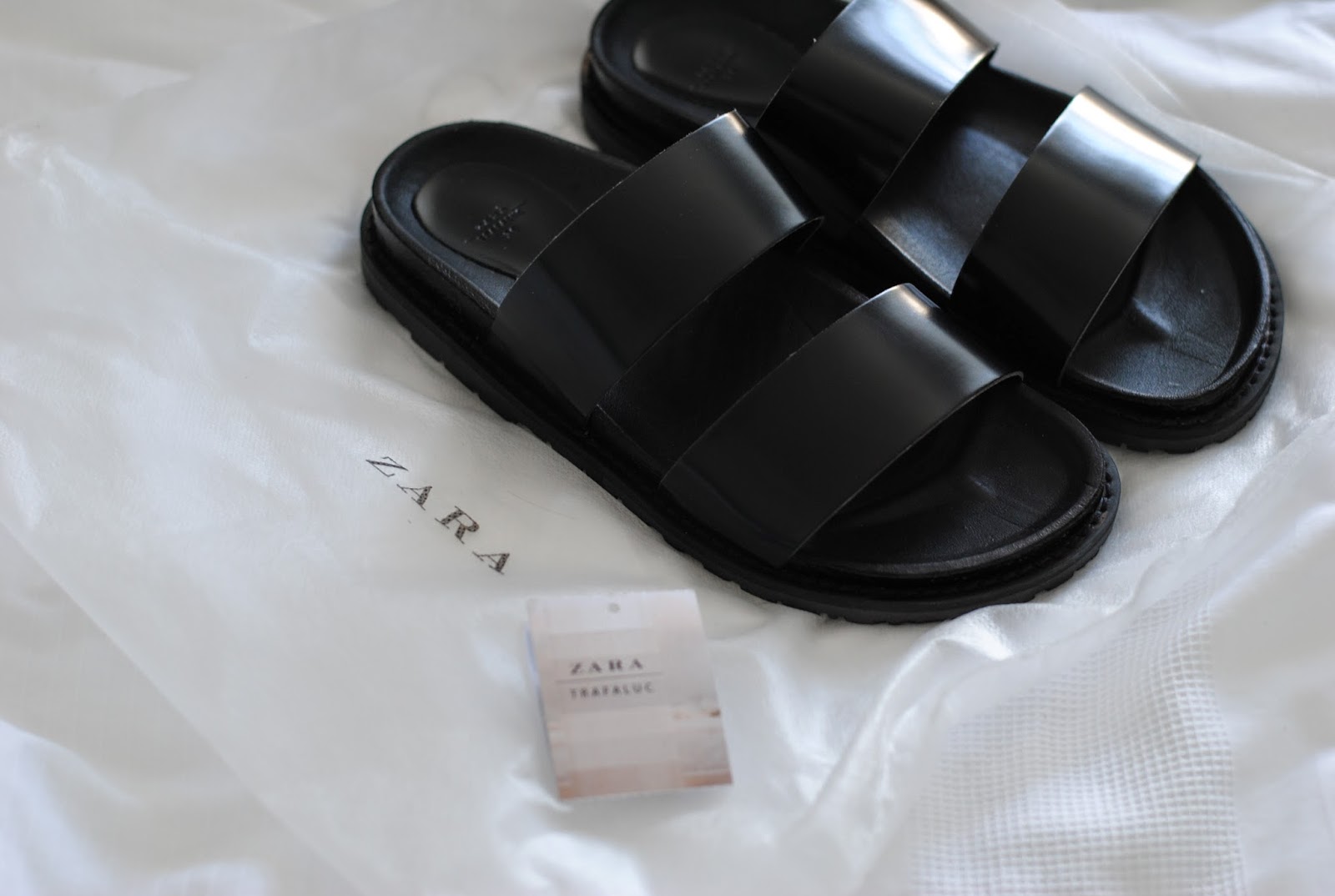 zara tan slides