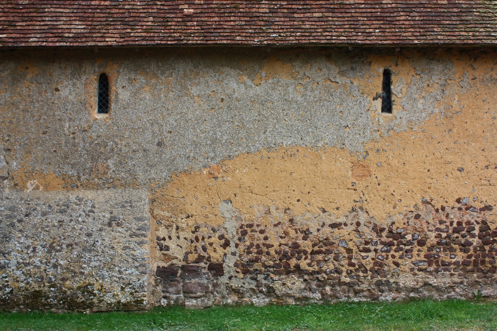 Atlas roman SaintJeand'Assé Eglise Notre Dame des Champs (72)