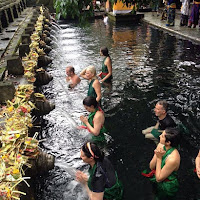 insta - new.generation.yoga.sydney - Bali, Tirta empul insta - new.generation.yoga.sydney - Bali, Tirta empul
