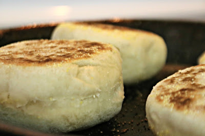 5 minutes of my day December 2, 2017 Making homemade English muffins