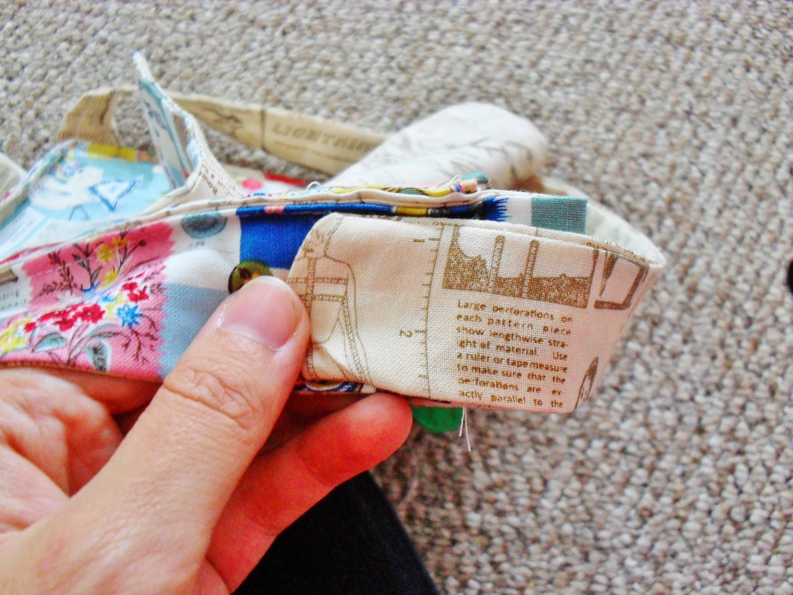 Patchwork Paradise: How to make your very own Inside/Out Satchel! Eeek ...