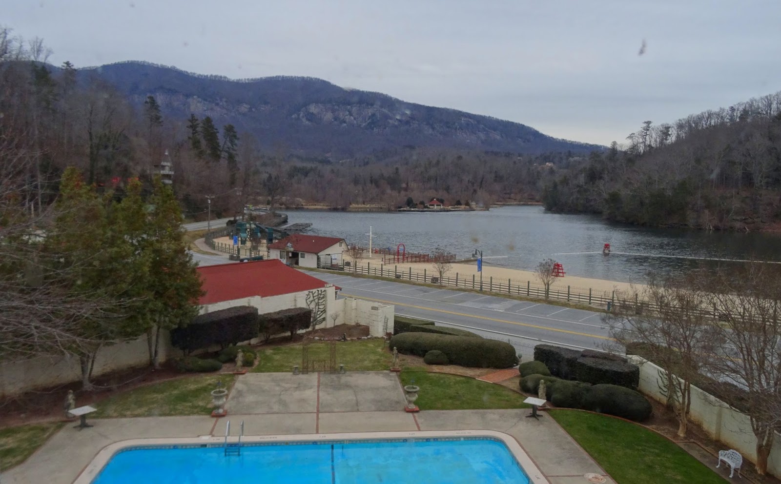 Femme au foyer A little "Dirty Dancing" at the Lake Lure Inn