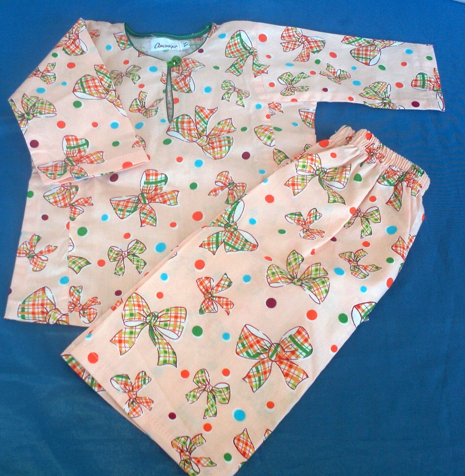  Jualan barangan bayi dan Kanak kanak Baju  Kurung  for 