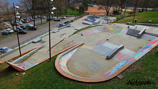 skate park bowl Annecy