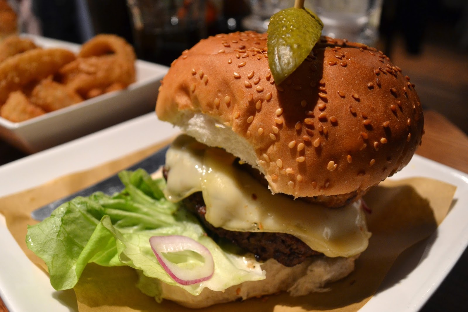 Handmade Burger Co, Brindley Place Birmingham Review - Rachel Nicole UK Blogger Handmade Burger Co, Brindley Place Birmingham Review - Rachel Nicole UK Blogger
