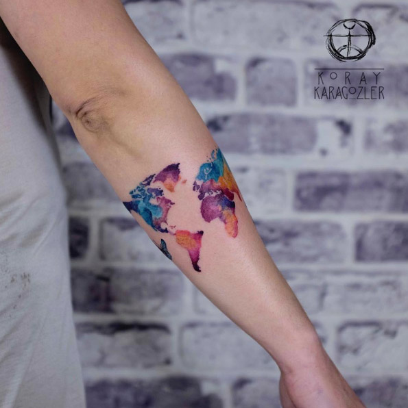 tatuagem globo terrestre