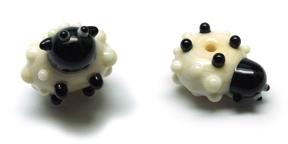 Lampwork glass sheep bead by Laura Sparling