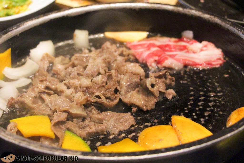 Grilling the Beef Belly BBQ of the Bulgogi Brothers, Mall of Asia