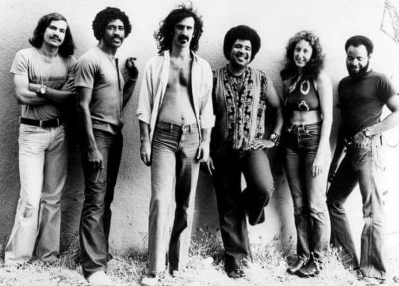 23 Vintage Photos of Frank Zappa