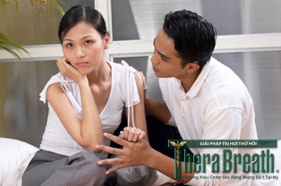 Hôi miệng khi hôn nhau Hôi miệng khi hôn nhau