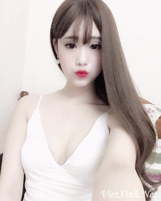Girl xinh Đặng Linh Ngọc (Chị Thỏ Ngọc) - Dáng học sinh mà vếu như người mẫu