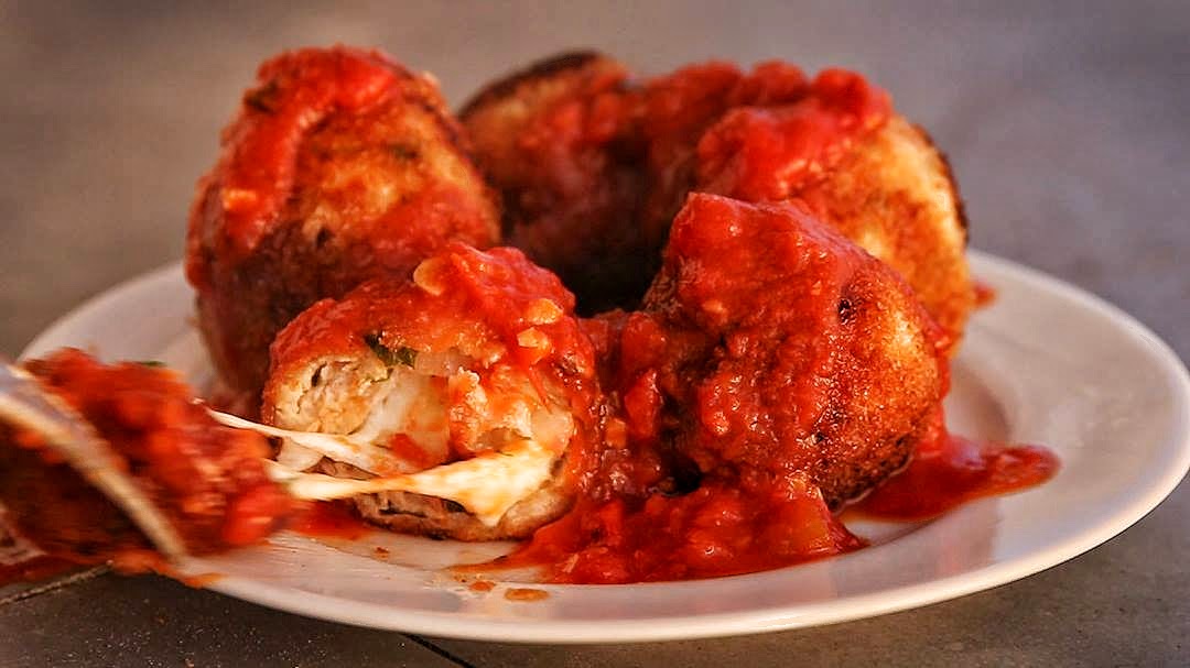 Mozzarella Stuffed Chicken Parm Meatballs