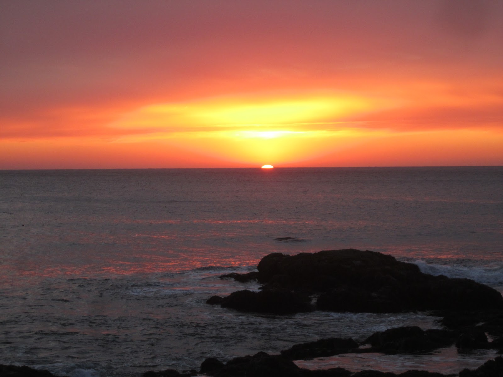 the sunrise blogger: sunup, sundown on an island in Maine