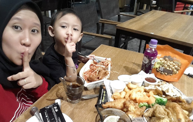 Lepak Makan di The Manhattan Fish Market Shah Alam Mall Lepak Makan di The Manhattan Fish Market Shah Alam Mall