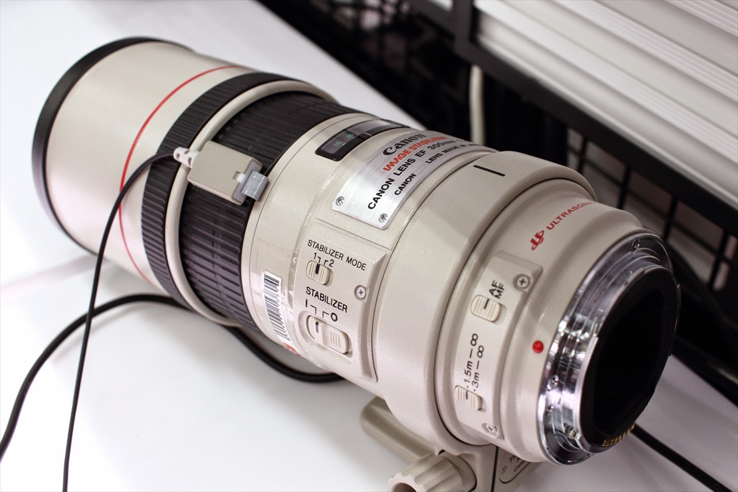 キャノン ヤフオク! EF 300mm F4 L IS USM - Canon キャノン キャノン