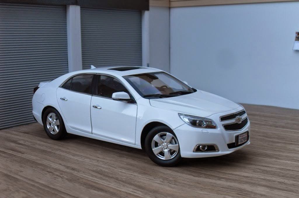 Игрушка chevrolet malibu