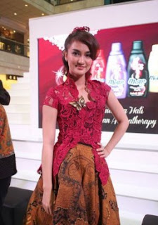 Kebaya Kutu Baru Brokat Kebaya Kutu Baru Brokat