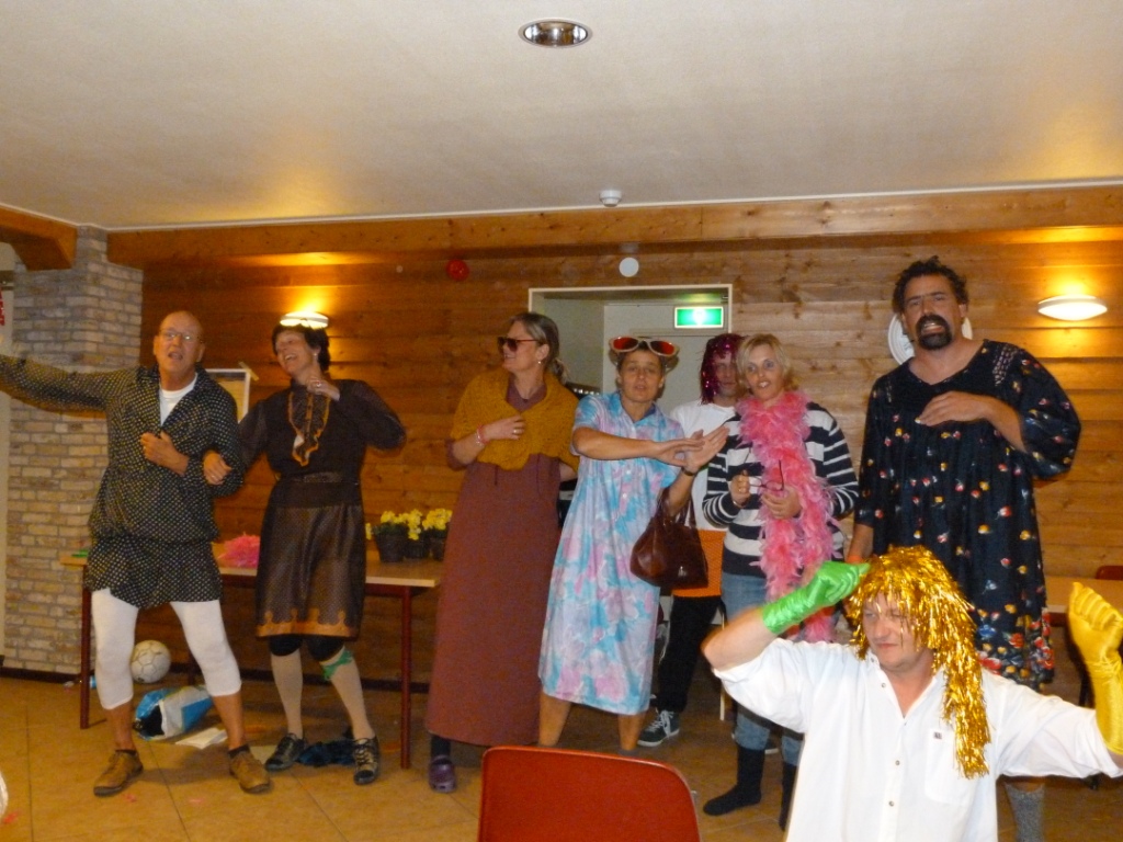 Groep 8 op kamp BONTE AVOND