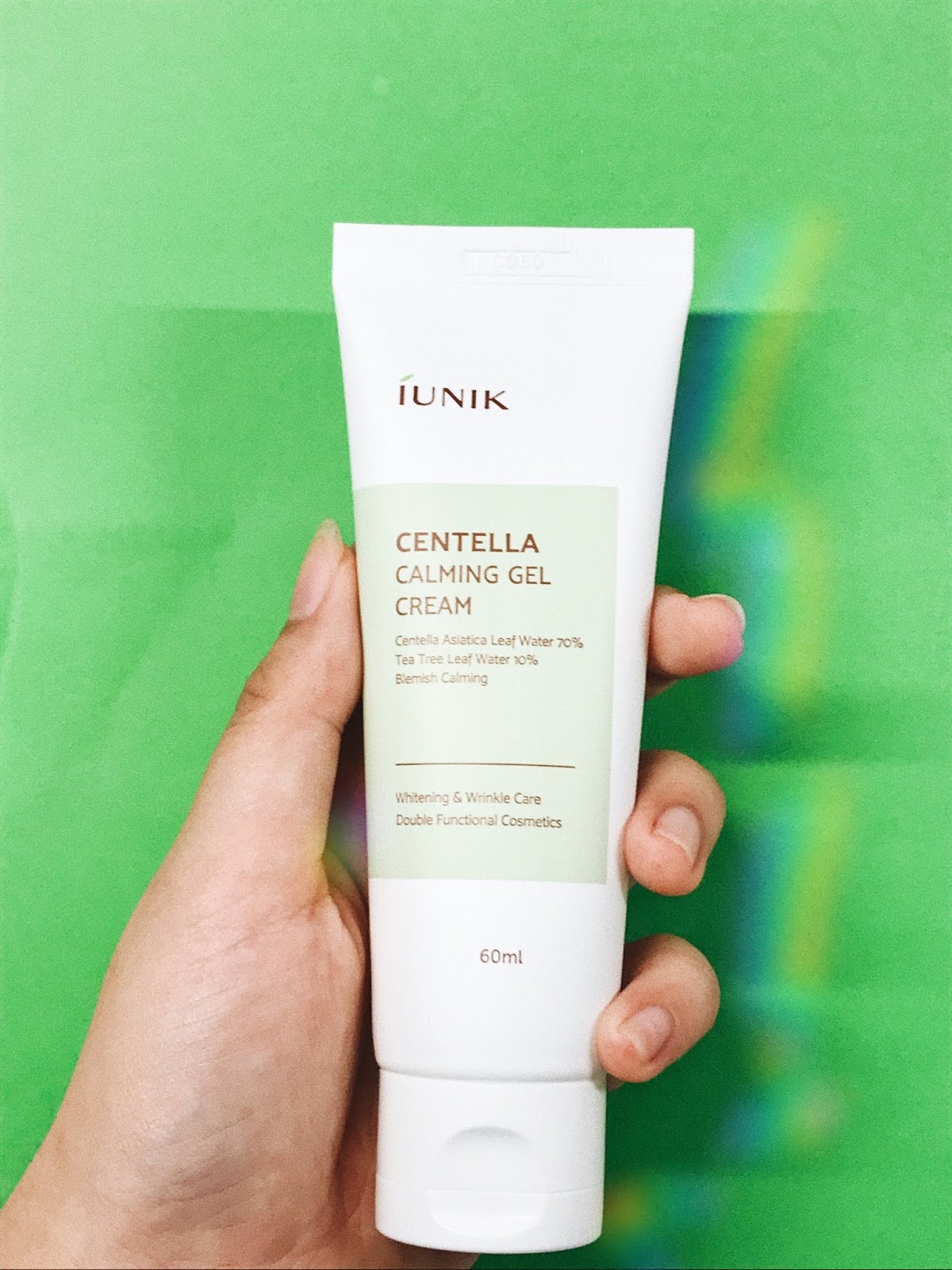 iUNIK Centella Calming Gel Cream Review iUNIK Centella Calming Gel Cream Review