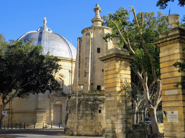 What to see in Malta: Argotti Botanic Gardens in the Floriana neighborhood of Valletta