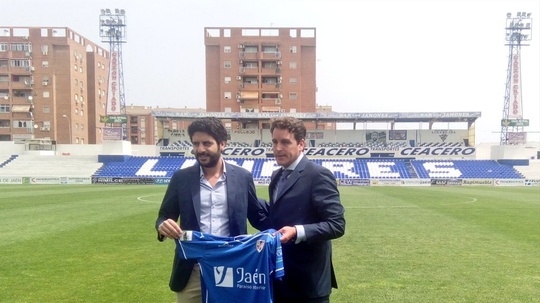 Linares Deportivo, deja el club Elías Cabrera Linares Deportivo, deja el club Elías Cabrera
