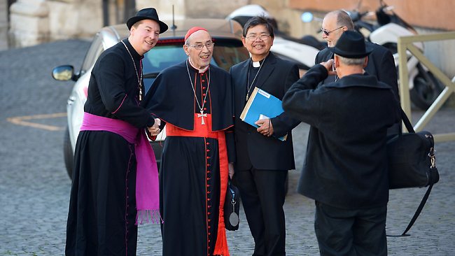 Giả danh Giám Mục vào cổng Vatican