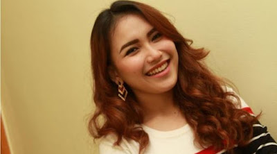 Pemain Sambalado Ayu Ting Ting