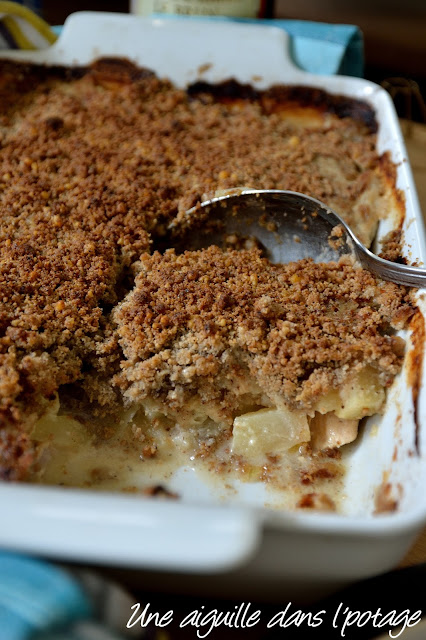 Poulet au cidre en crumble sarrasin-noisette