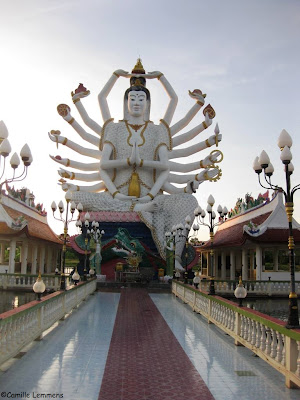 Wat Plai Laem Jaow Mea Guanim 