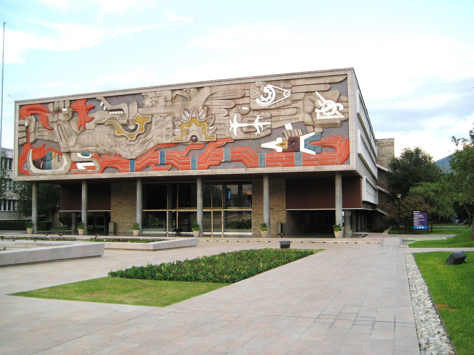 Jorge González Camarena, obras