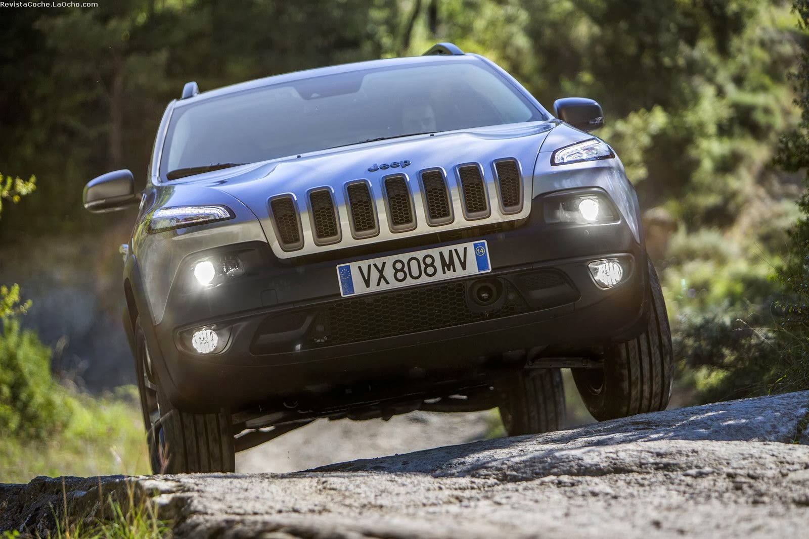Revista Coche: Imágenes e información de la versión europea del Jeep